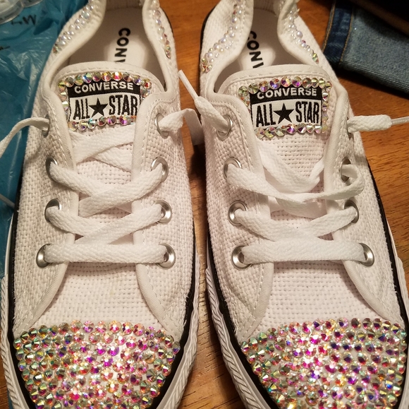 Custom Converse - Picture 2 of 2